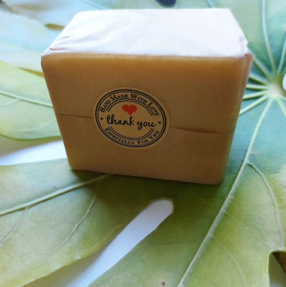 Artisan Eucalyptus, Pine, and Wintergreen soap - Picture 2 of 2